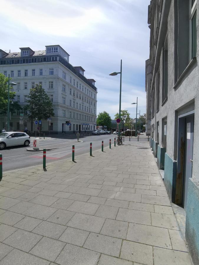 Apartments Hellwagstrasse Vienna Exterior photo