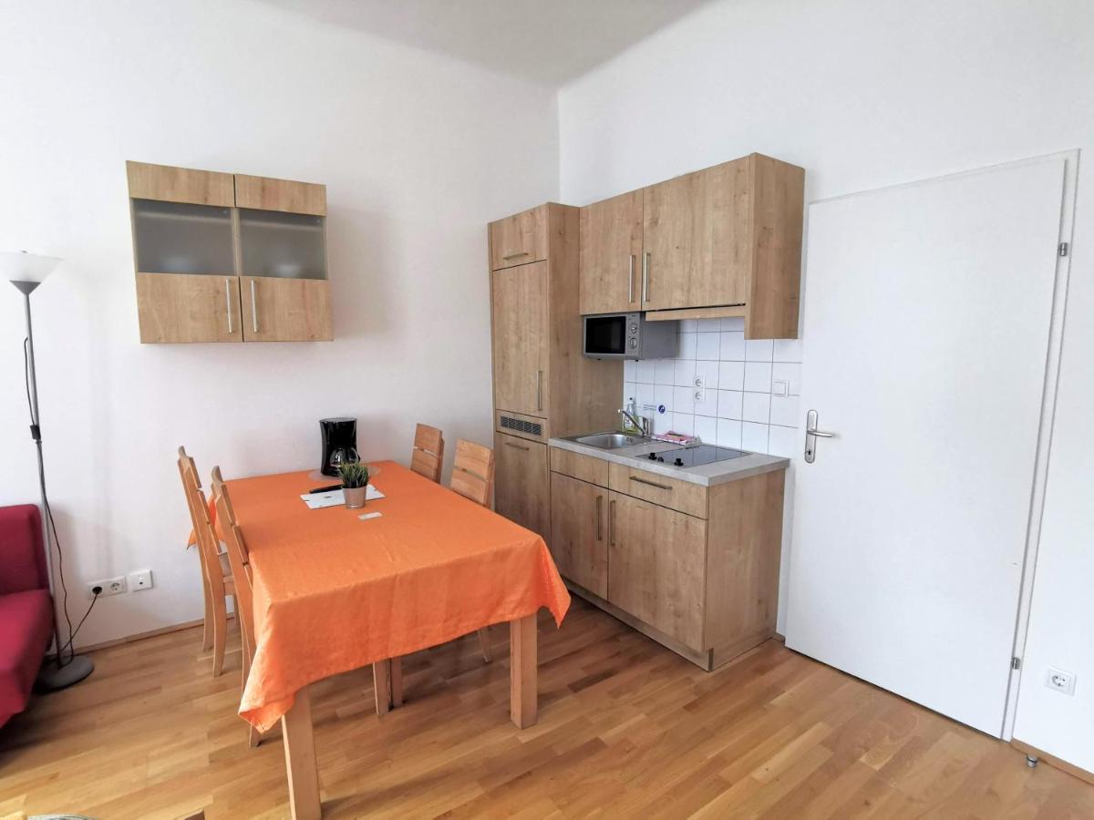 Apartments Hellwagstrasse Vienna Exterior photo